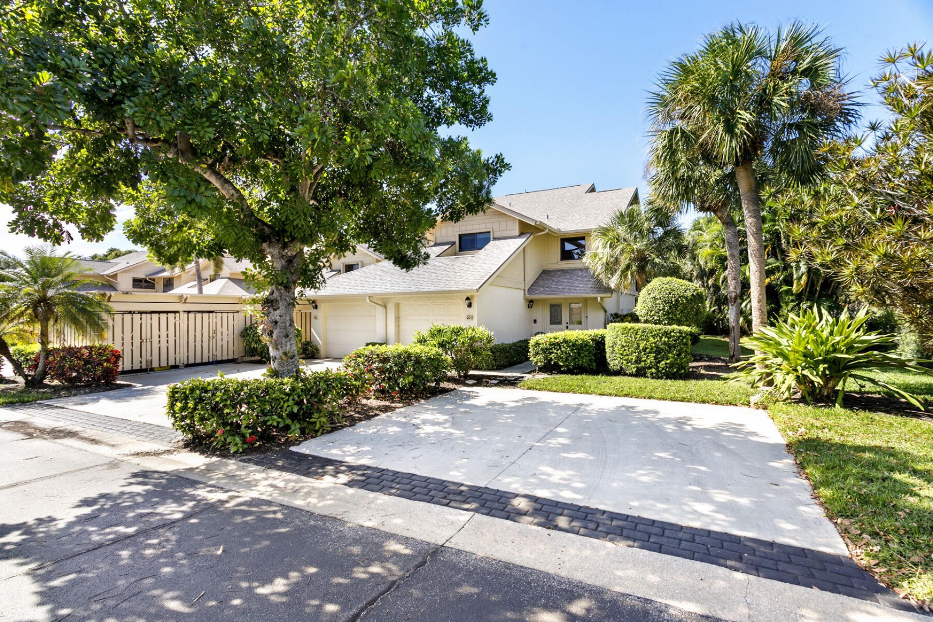 17137 Waterbend Drive, Unit 201, Jupiter, FL 33477 Photo