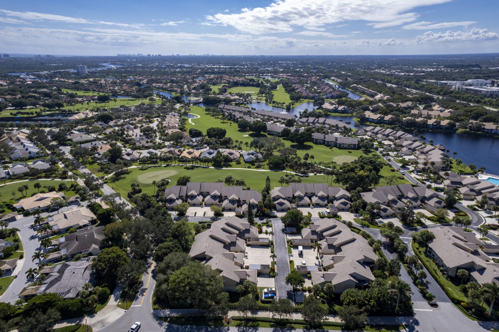 17137 Waterbend Drive, Unit 201, Jupiter, FL 33477 Photo