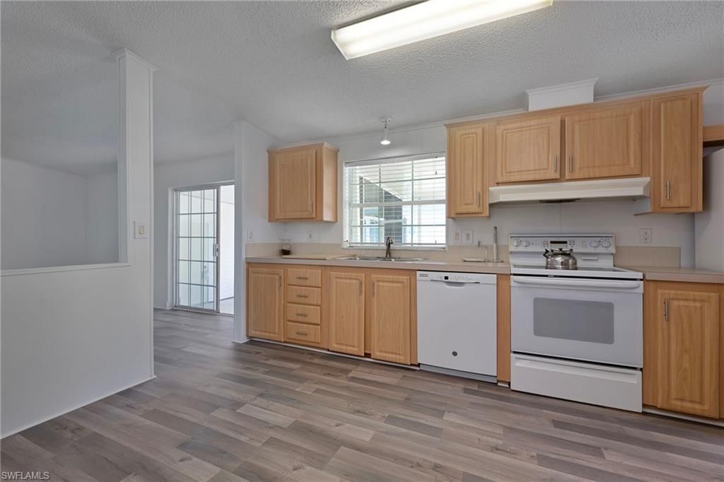 276 Grosbeak Ln, Unit 276, Naples, FL 34114 Photo