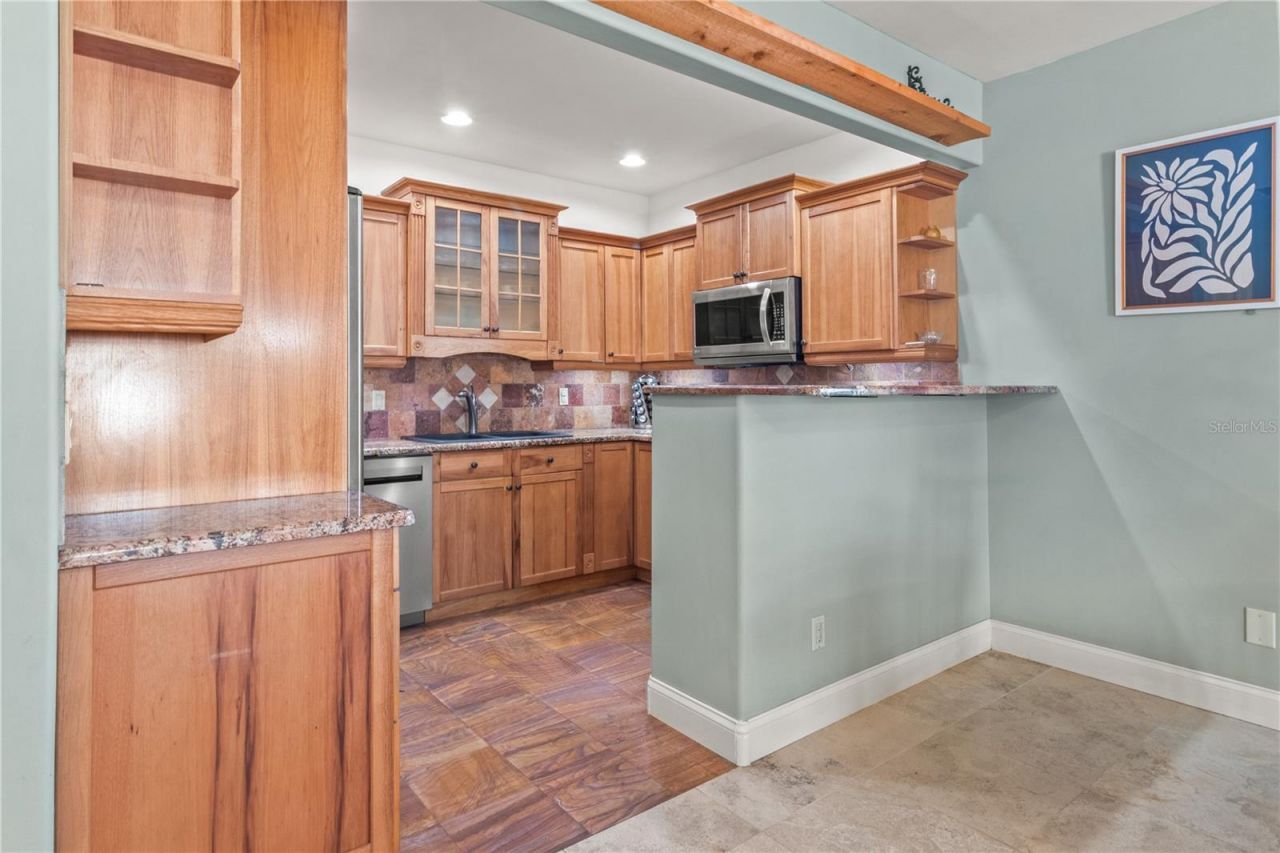 6515 Dimarco Road, Tampa, FL 33634 Photo