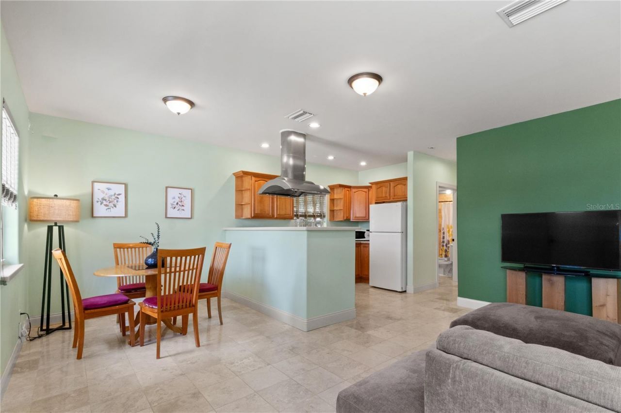 6515 Dimarco Road, Tampa, FL 33634 Photo