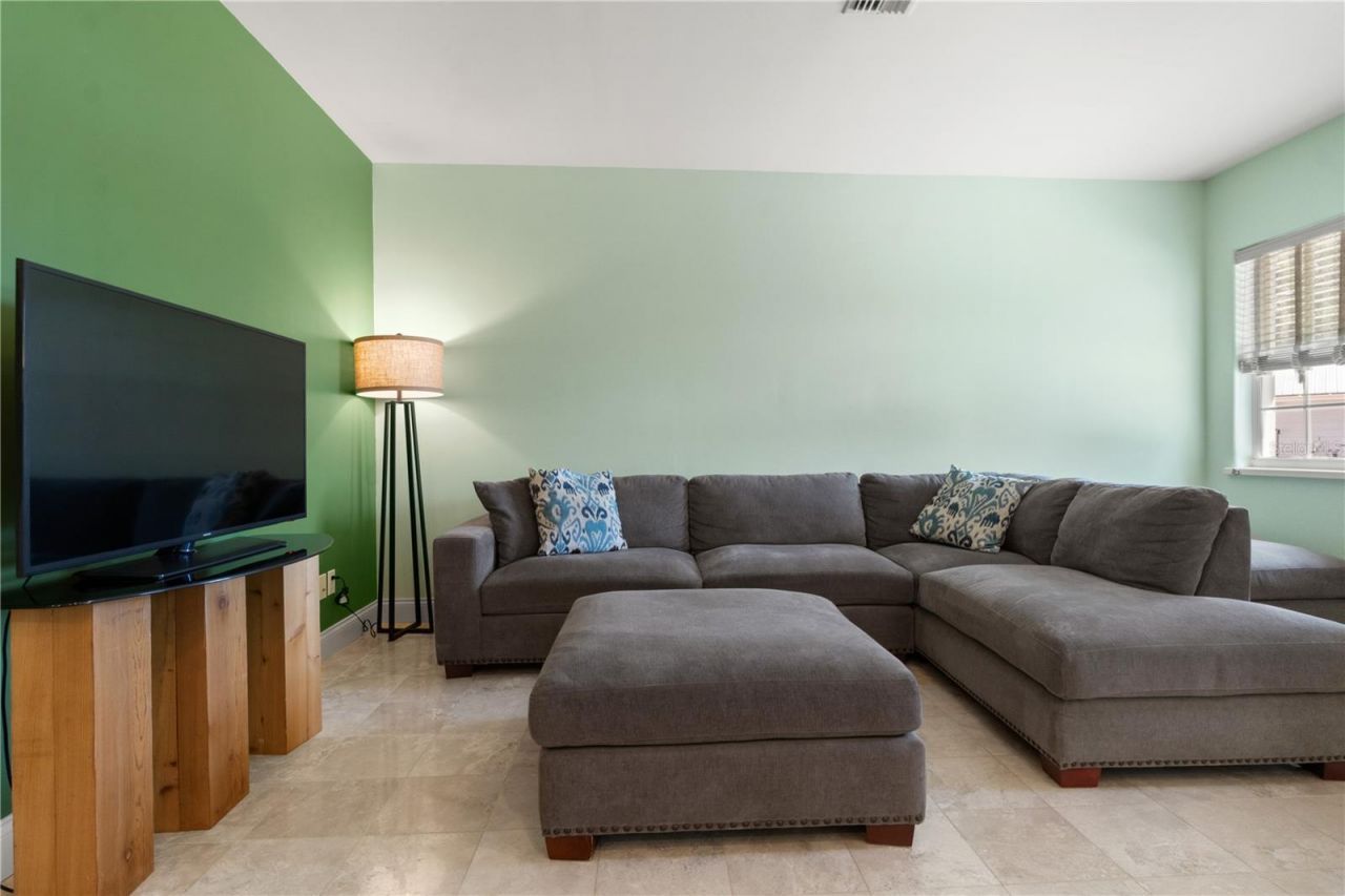 6515 Dimarco Road, Tampa, FL 33634 Photo