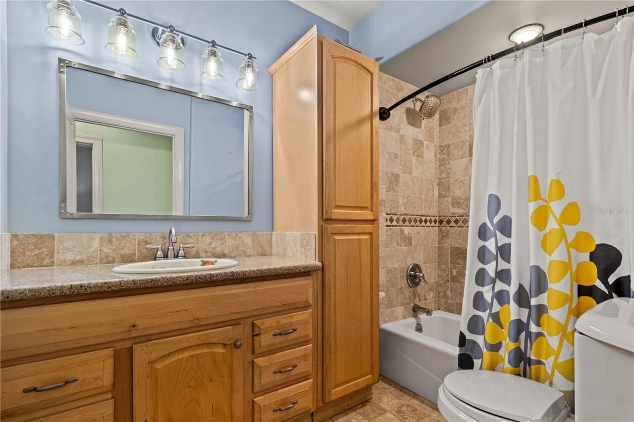 6515 Dimarco Road, Tampa, FL 33634 Photo