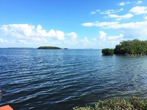 1515 PINELLAS BAYWAY S, Unit 15, TIERRA VERDE, FL 33715