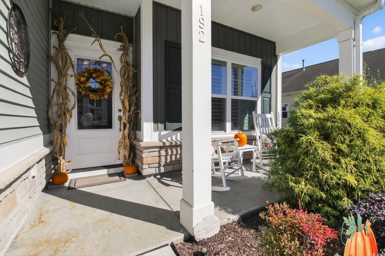 192 Heron Lake Ct. Photo 4