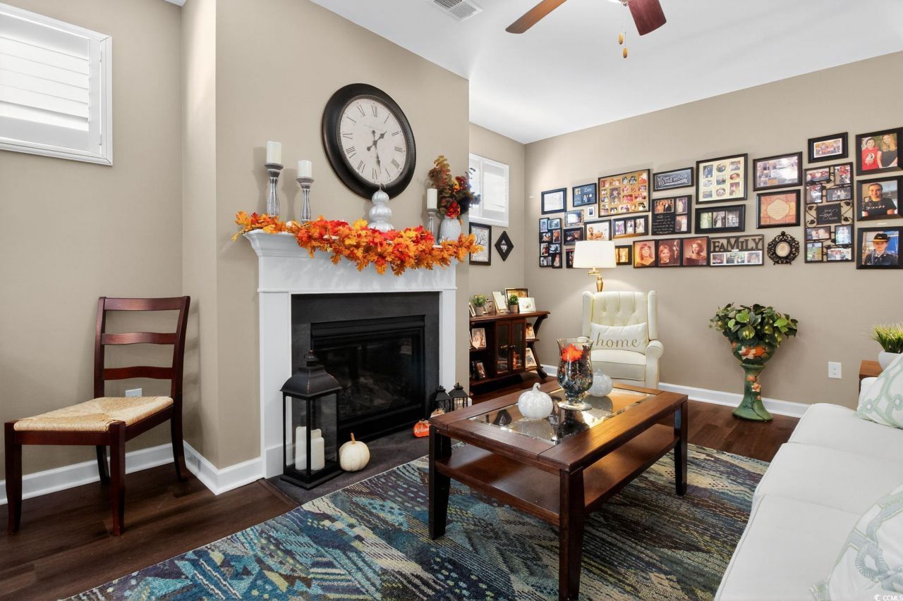 192 Heron Lake Ct. Photo 7