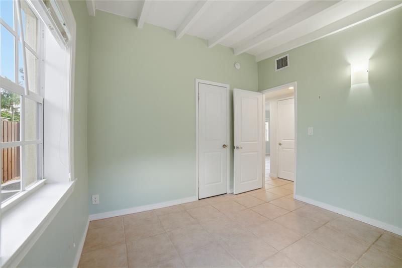 1717 SW 12th Court, Fort Lauderdale, FL 33312 Photo