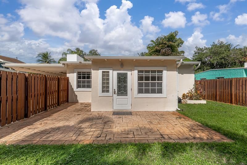1717 SW 12th Court, Fort Lauderdale, FL 33312 Photo