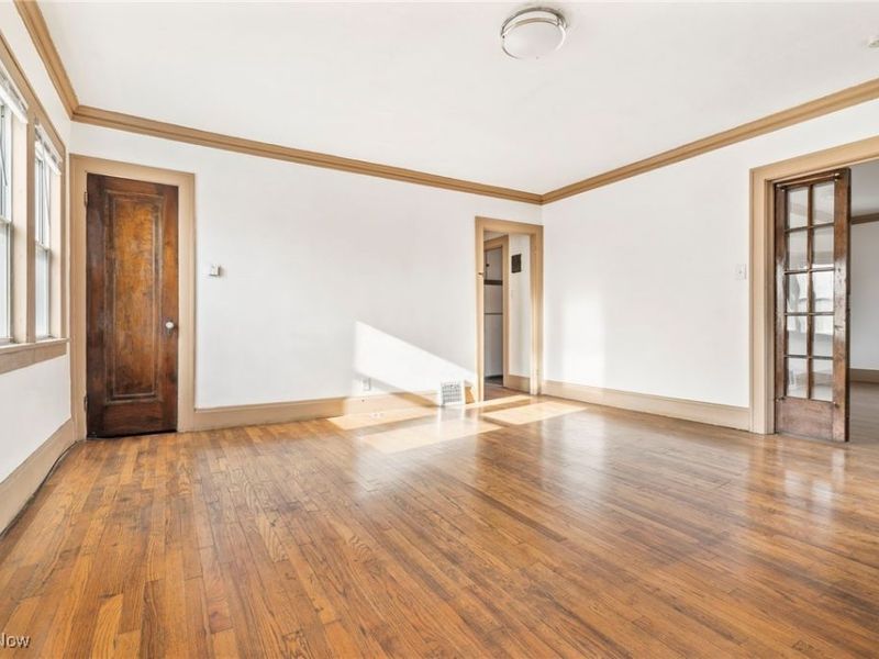 15709 Halliday Avenue, Cleveland, OH 44110 Photo 4