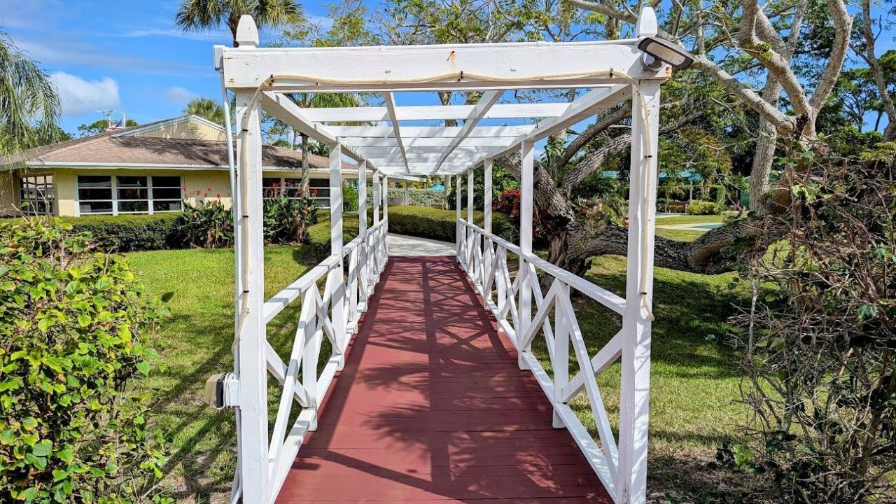 2950 SE Ocean Boulevard, Unit 5-2, Stuart, FL 34996 Photo