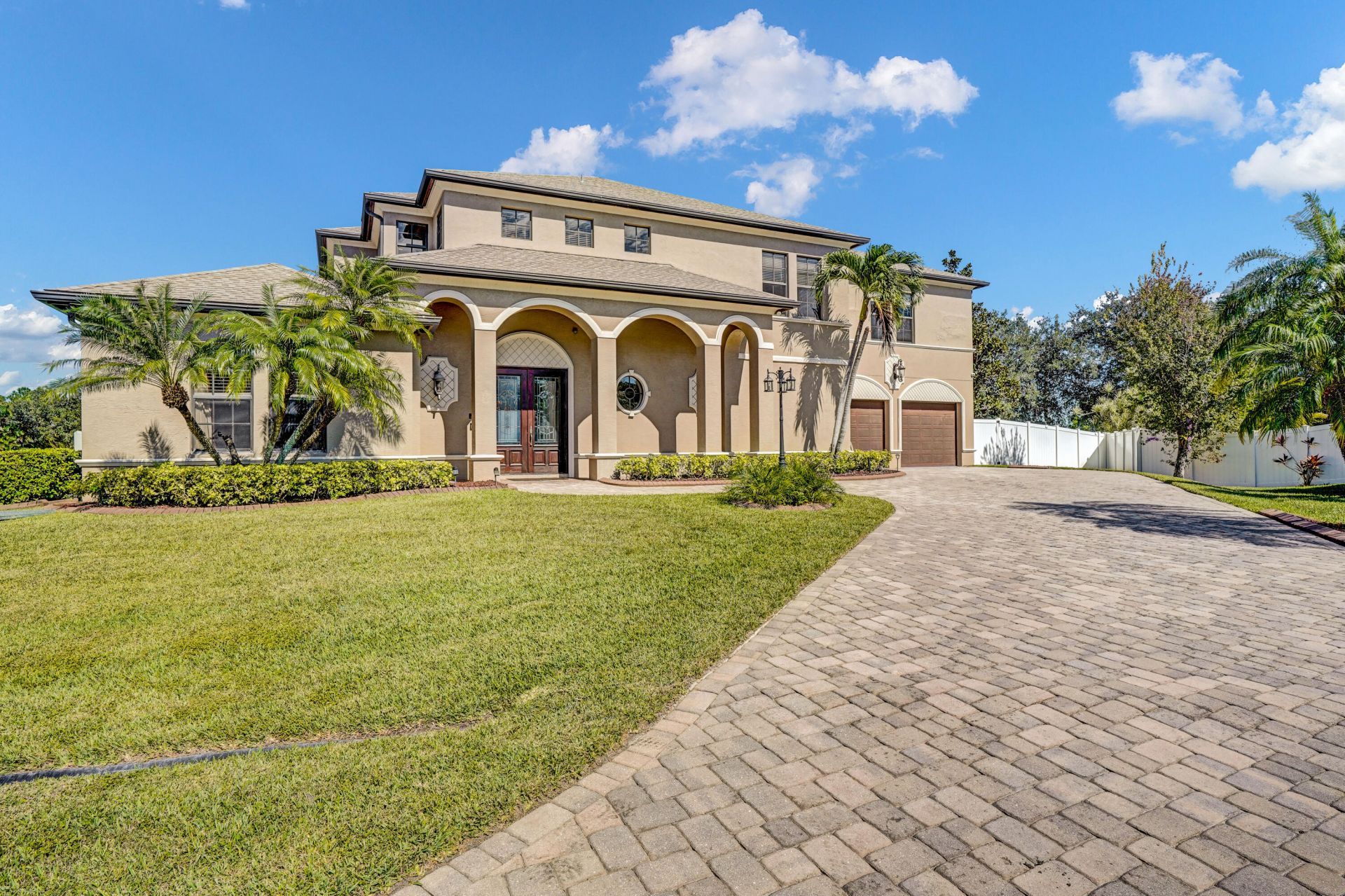 5811 NW Blue Bonnet Court, Port Saint Lucie, FL 34986 Photo