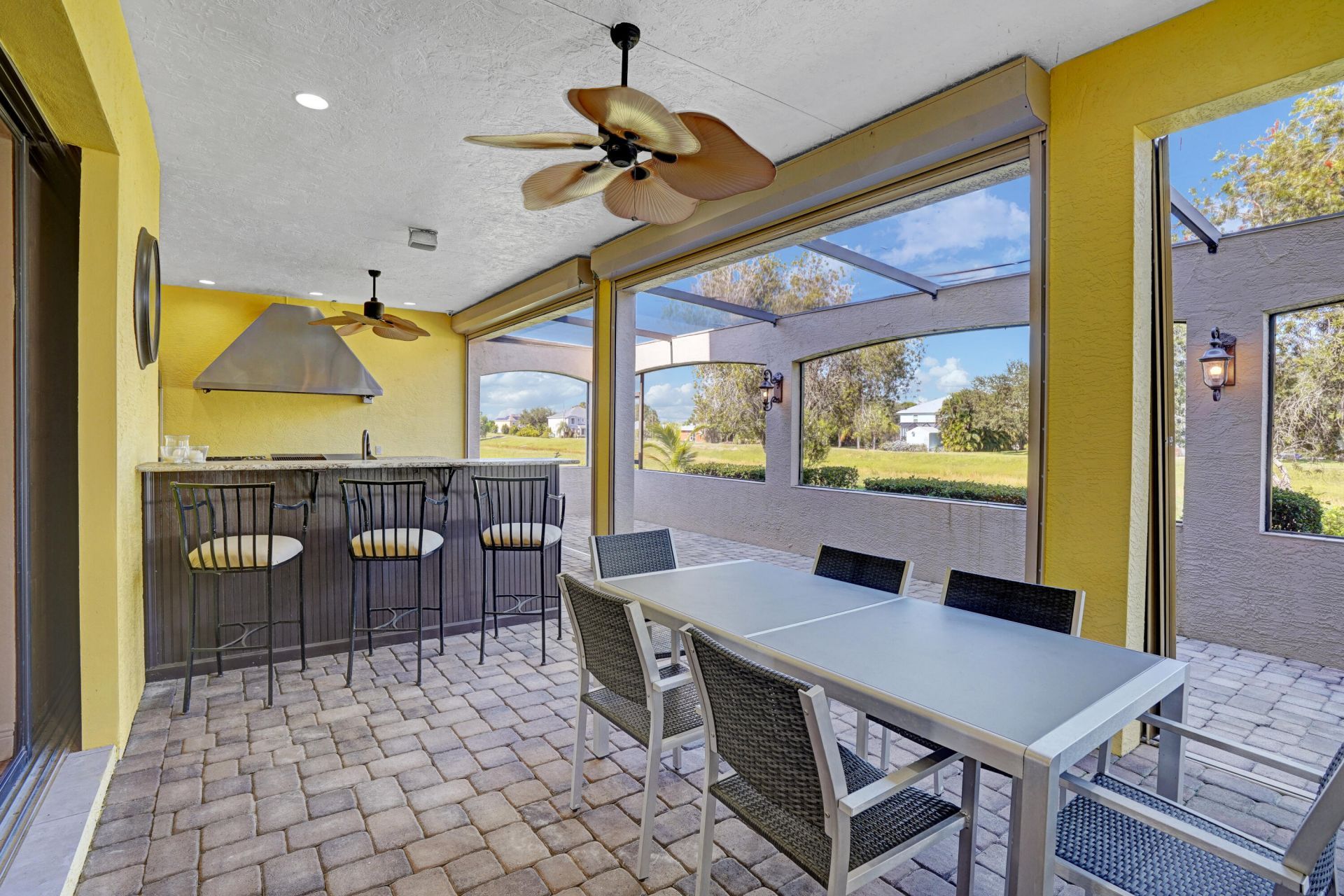 5811 NW Blue Bonnet Court, Port Saint Lucie, FL 34986 Photo