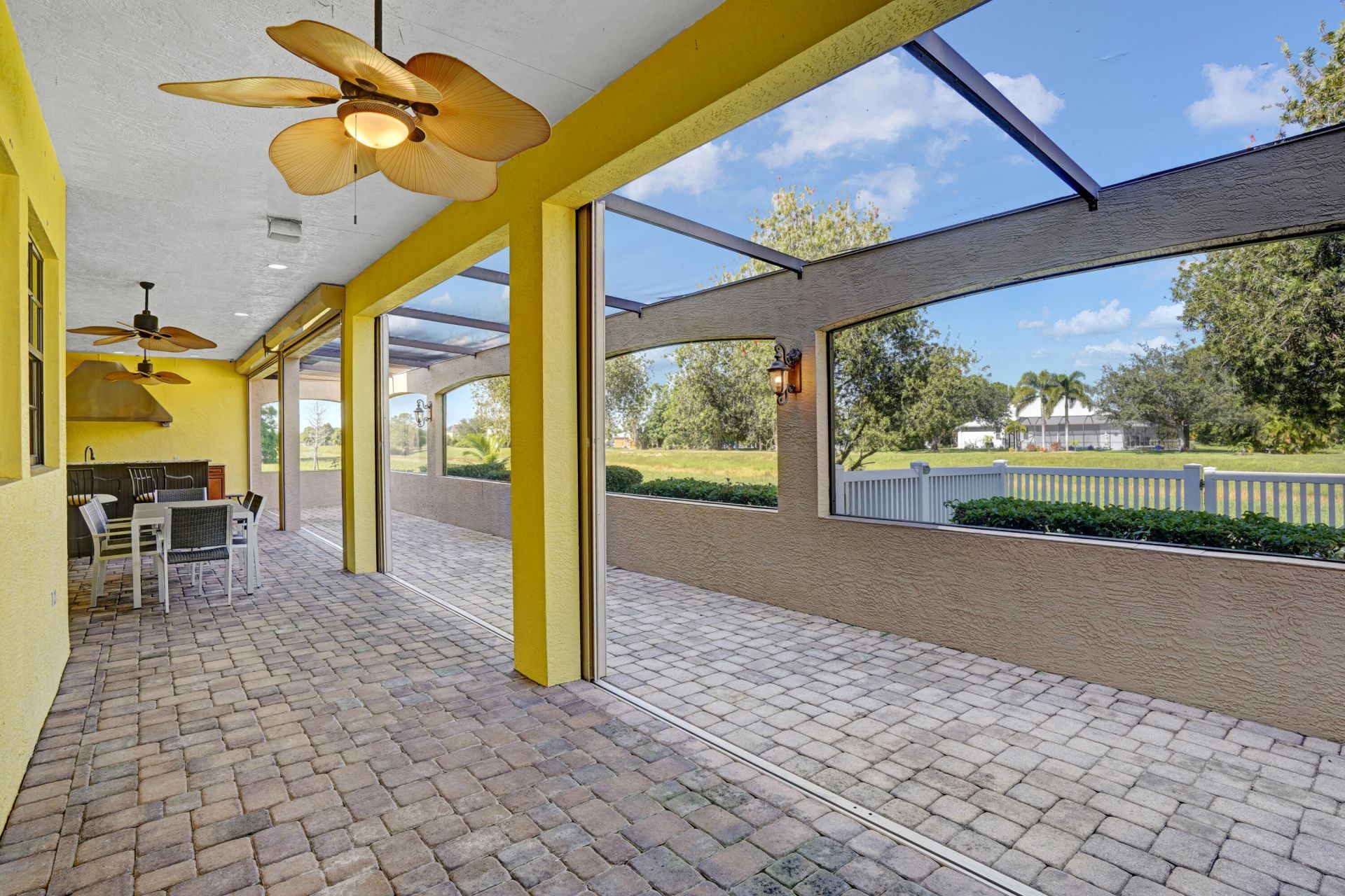 5811 NW Blue Bonnet Court, Port Saint Lucie, FL 34986 Photo