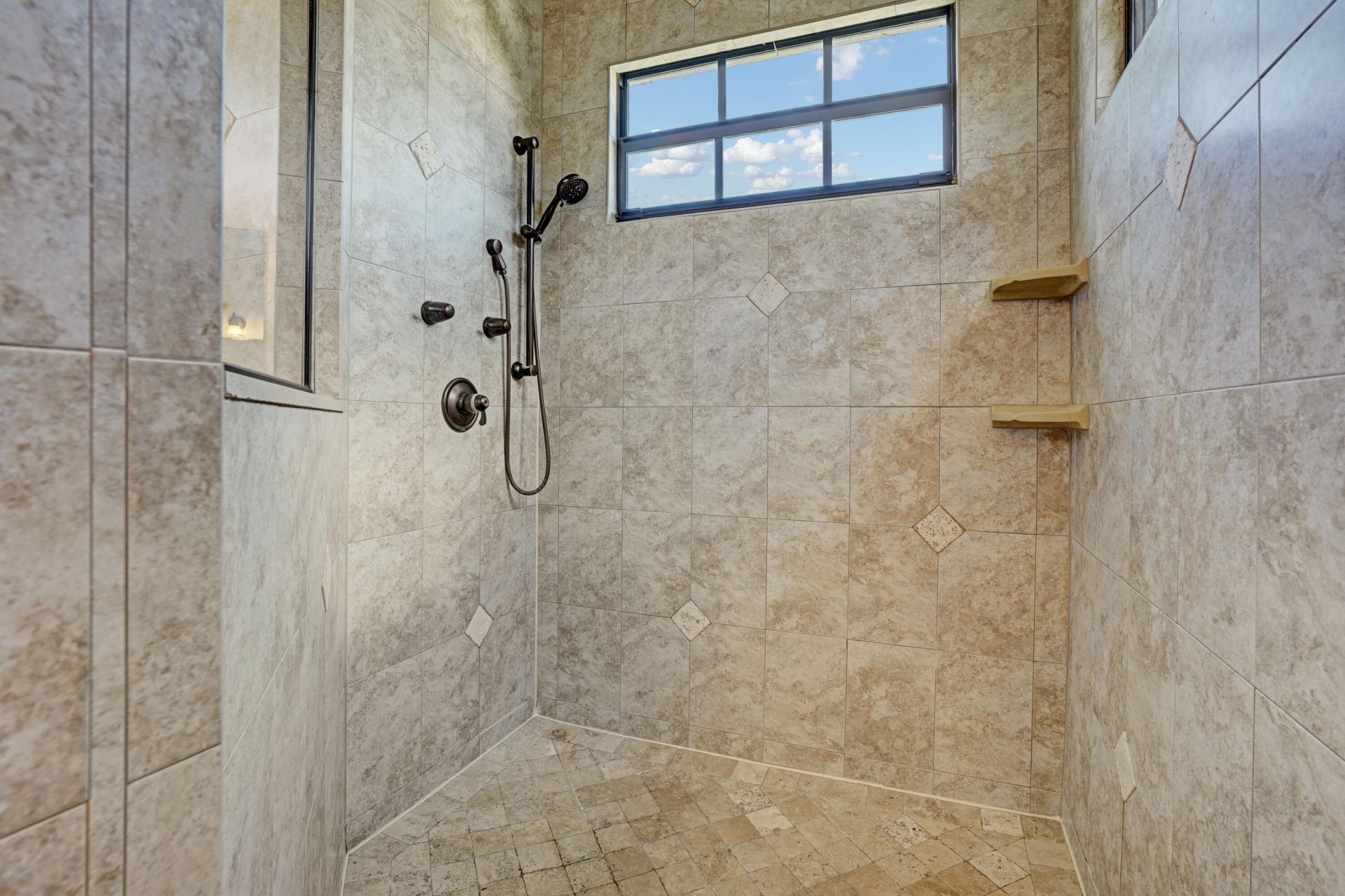 5811 NW Blue Bonnet Court, Port Saint Lucie, FL 34986 Photo