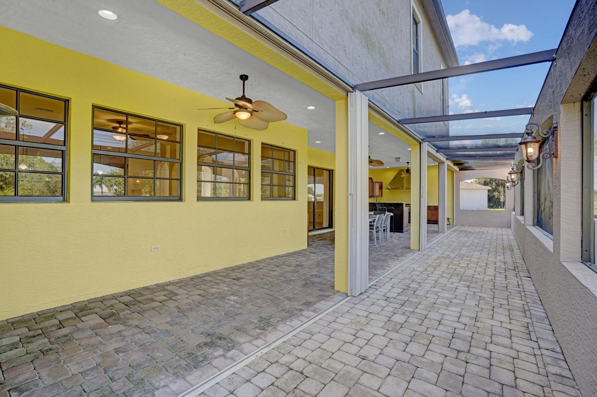 5811 NW Blue Bonnet Court, Port Saint Lucie, FL 34986 Photo