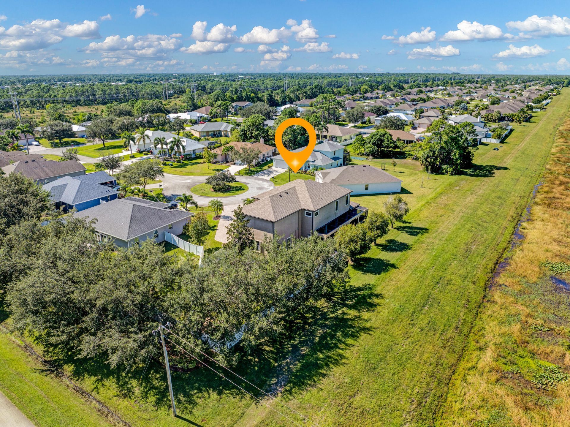 5811 NW Blue Bonnet Court, Port Saint Lucie, FL 34986 Photo