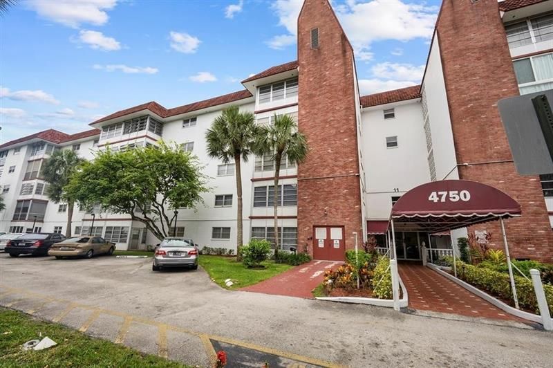 4750 NW 22nd Court, Unit 208, Lauderhill, FL 33313 Photo