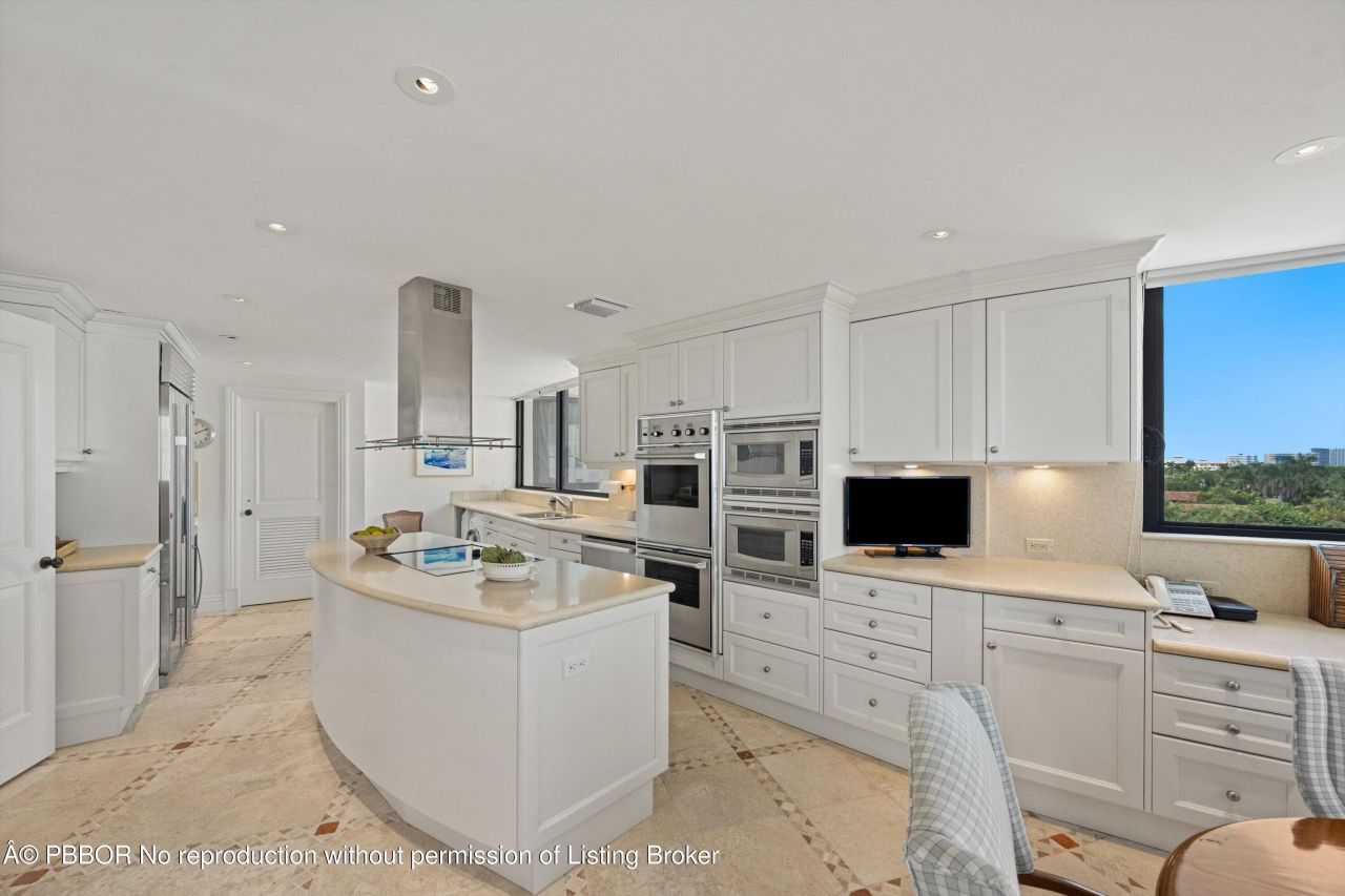 150 N Ocean Boulevard, Unit PH3, Palm Beach, FL 33480 Photo
