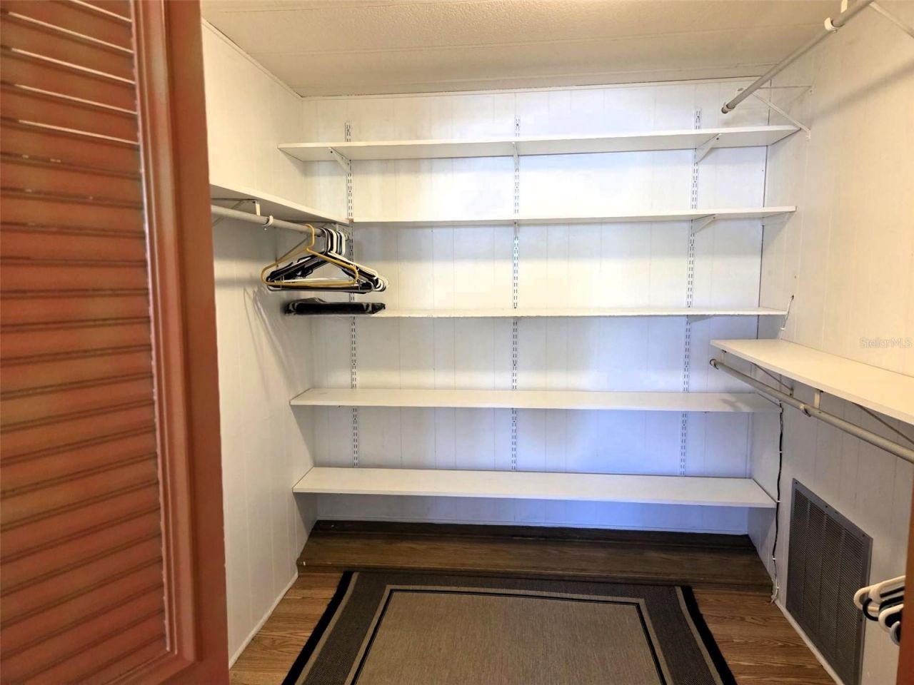 3321 Shingle Oak Terrace, Sarasota, FL 34237 Photo