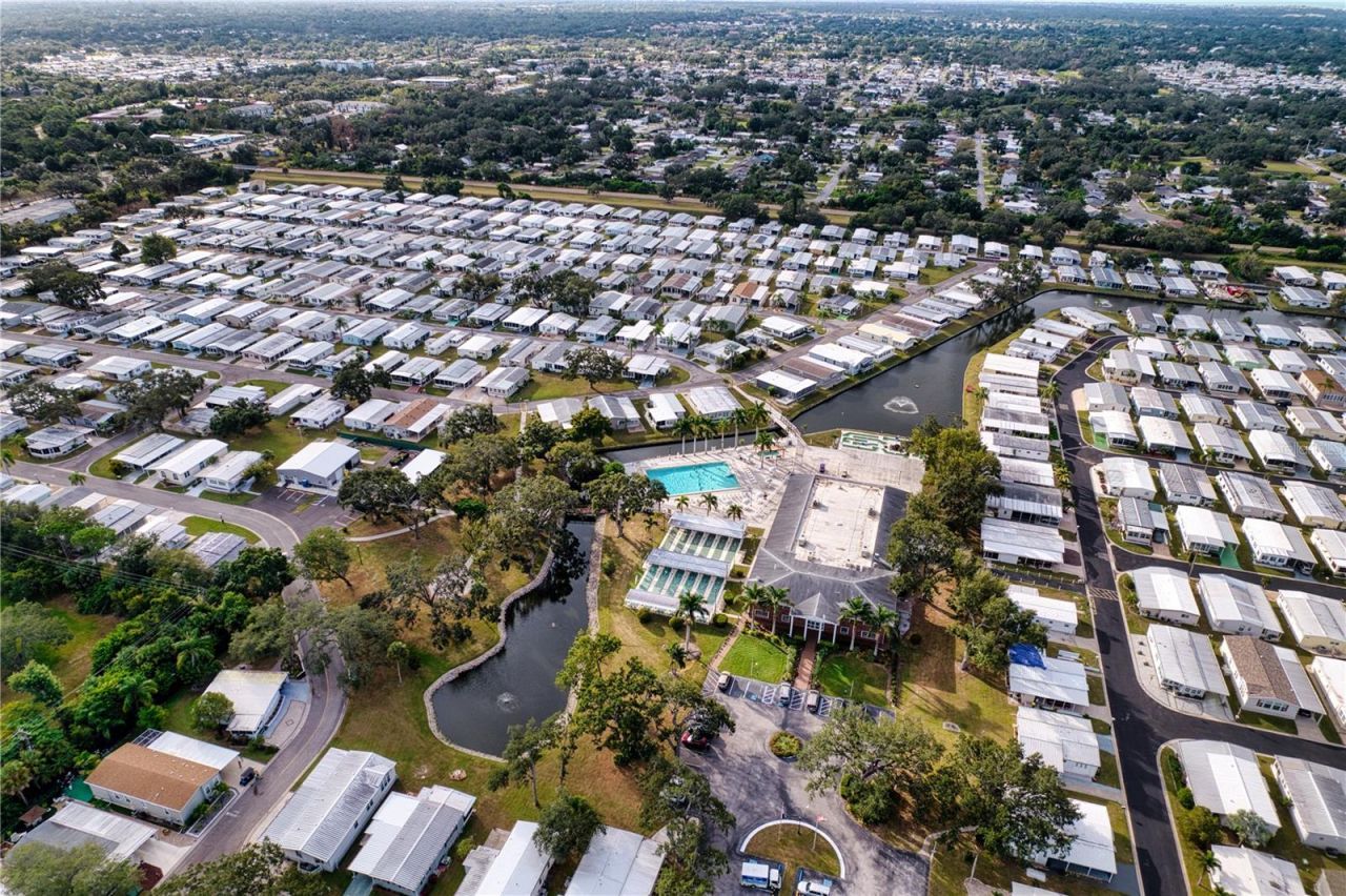 3321 Shingle Oak Terrace, Sarasota, FL 34237 Photo