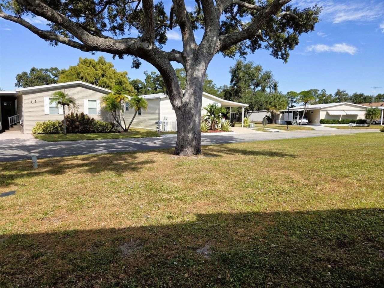 3321 Shingle Oak Terrace, Sarasota, FL 34237 Photo