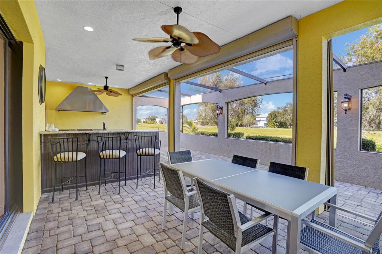 5811 NW Blue Bonnet Court, Port Saint Lucie, FL 34986 Photo