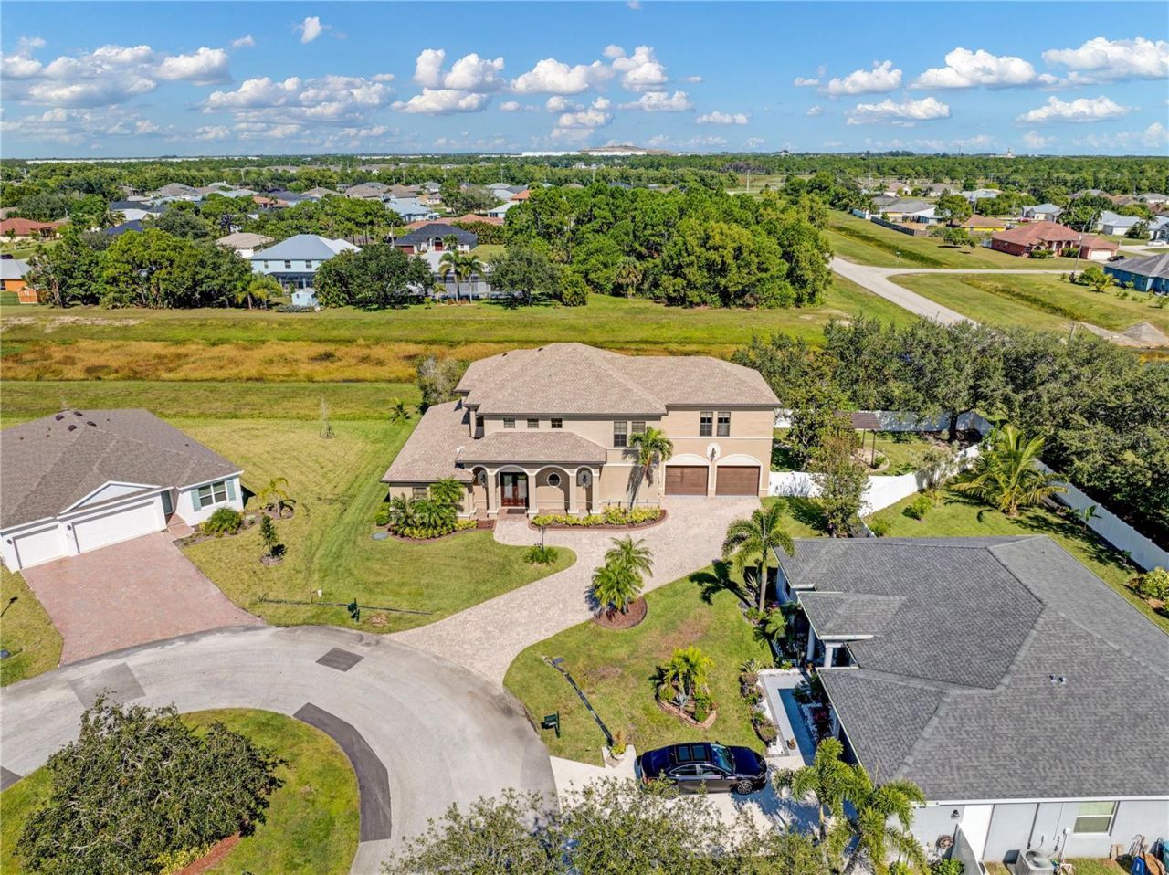 5811 NW Blue Bonnet Court, Port Saint Lucie, FL 34986 Photo
