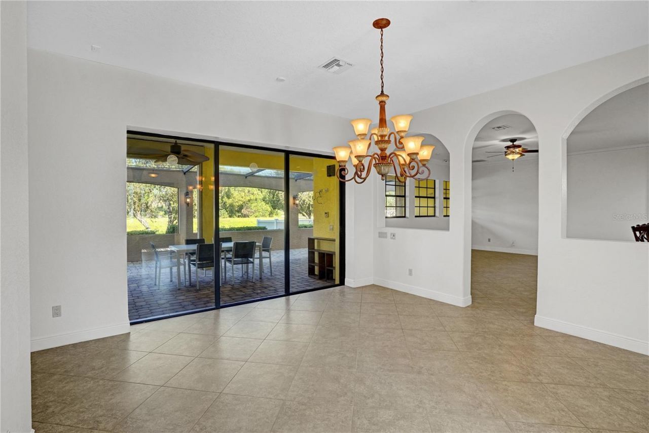 5811 NW Blue Bonnet Court, Port Saint Lucie, FL 34986 Photo