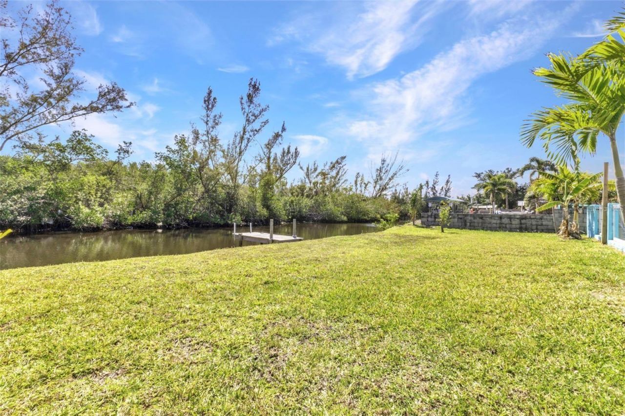 312 Darst Avenue, Punta Gorda, FL 33950 Photo