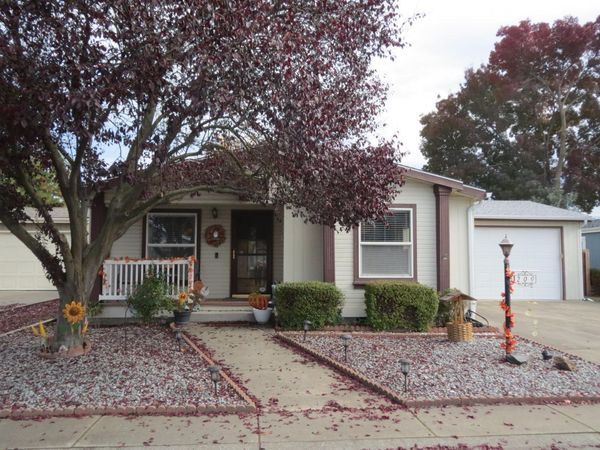 555 Freeman Road, Unit 209, Central Point, OR 97502