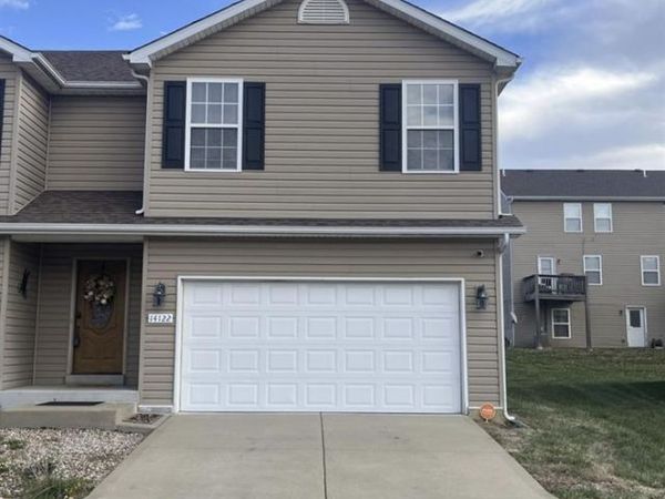 14122 Candlewyck Place Court, Florissant, MO 63034