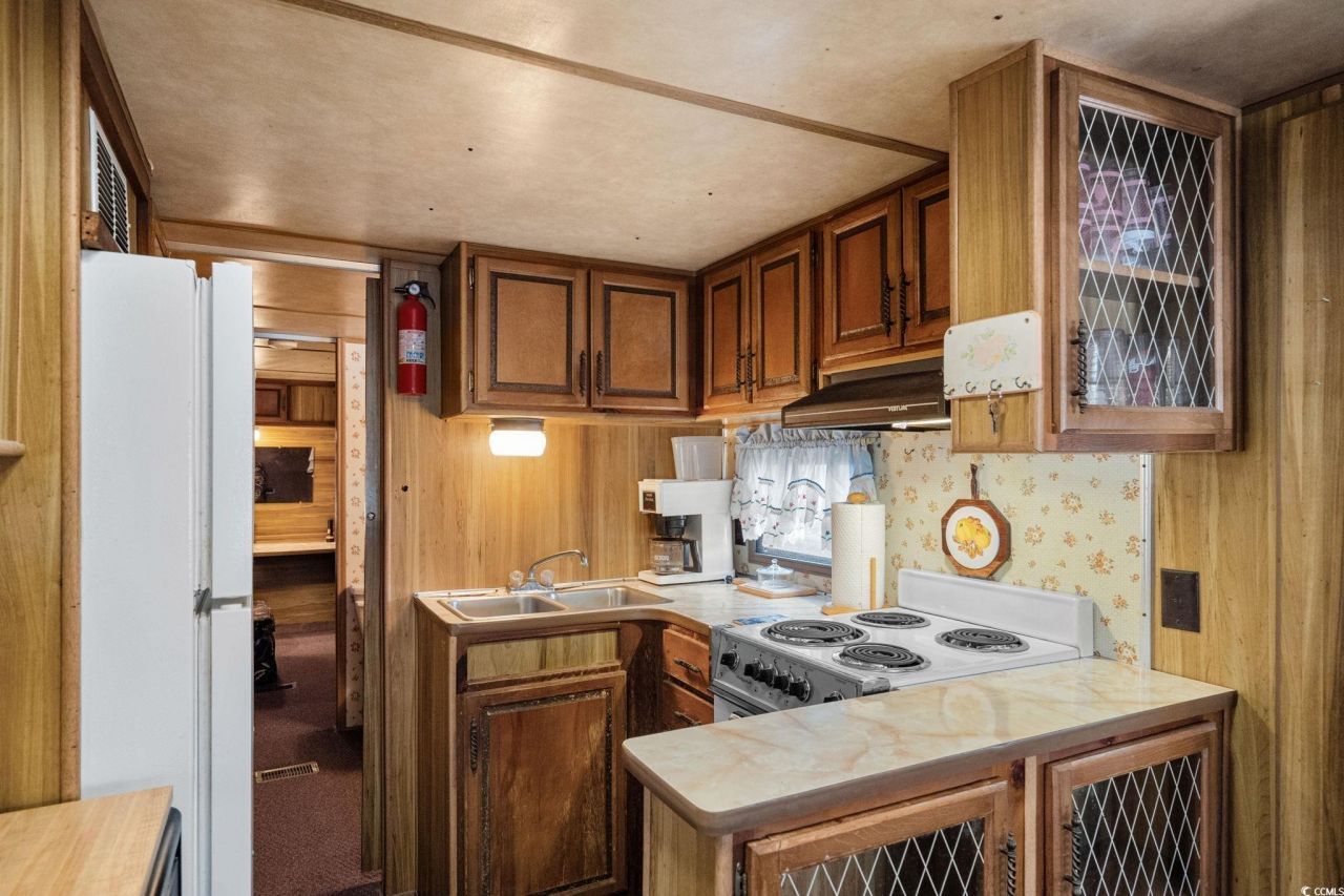 6001 - N-98a S Kings Hwy. Photo 15