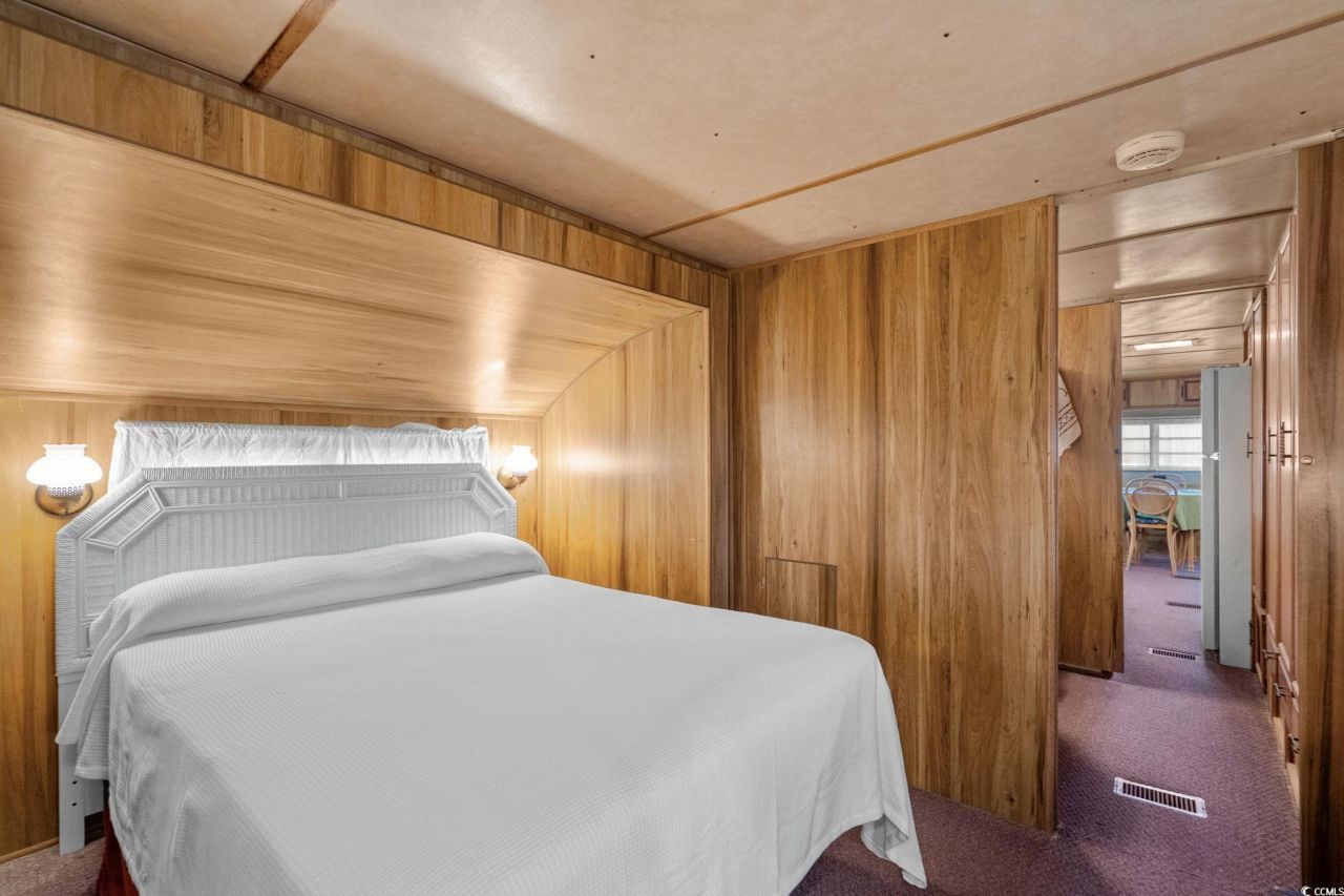 6001 - N-98a S Kings Hwy. Photo 25