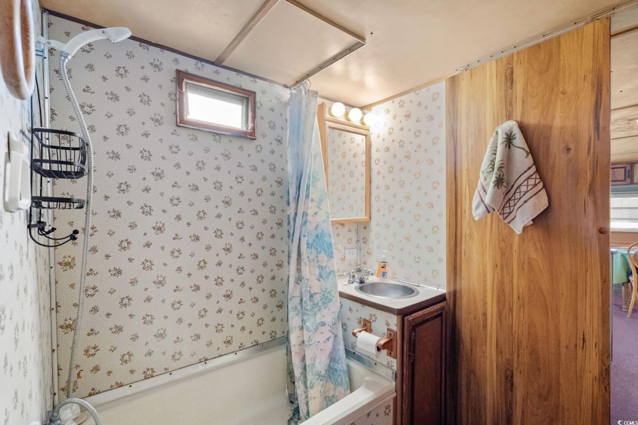 6001 - N-98a S Kings Hwy. Photo 27