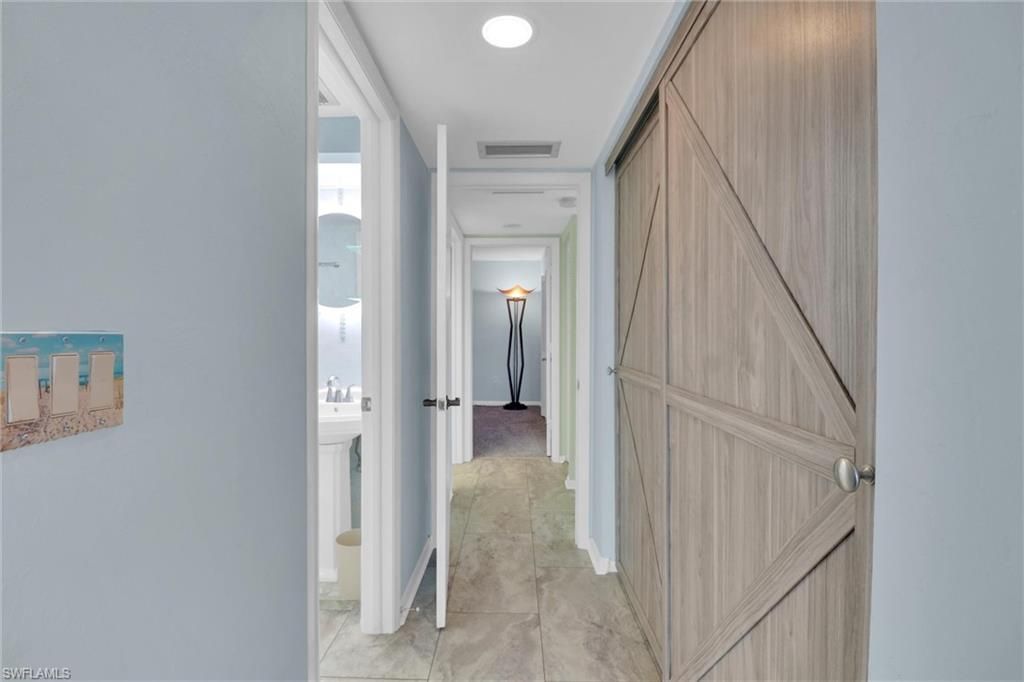 4604 Flagship Dr, Unit 305, Fort Myers, FL 33919 Photo