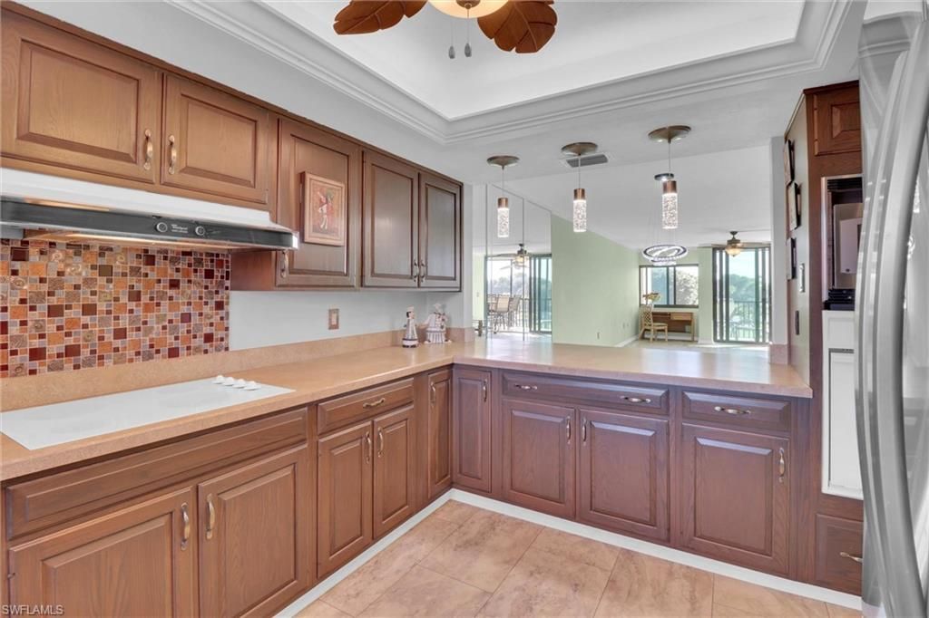 4604 Flagship Dr, Unit 305, Fort Myers, FL 33919 Photo