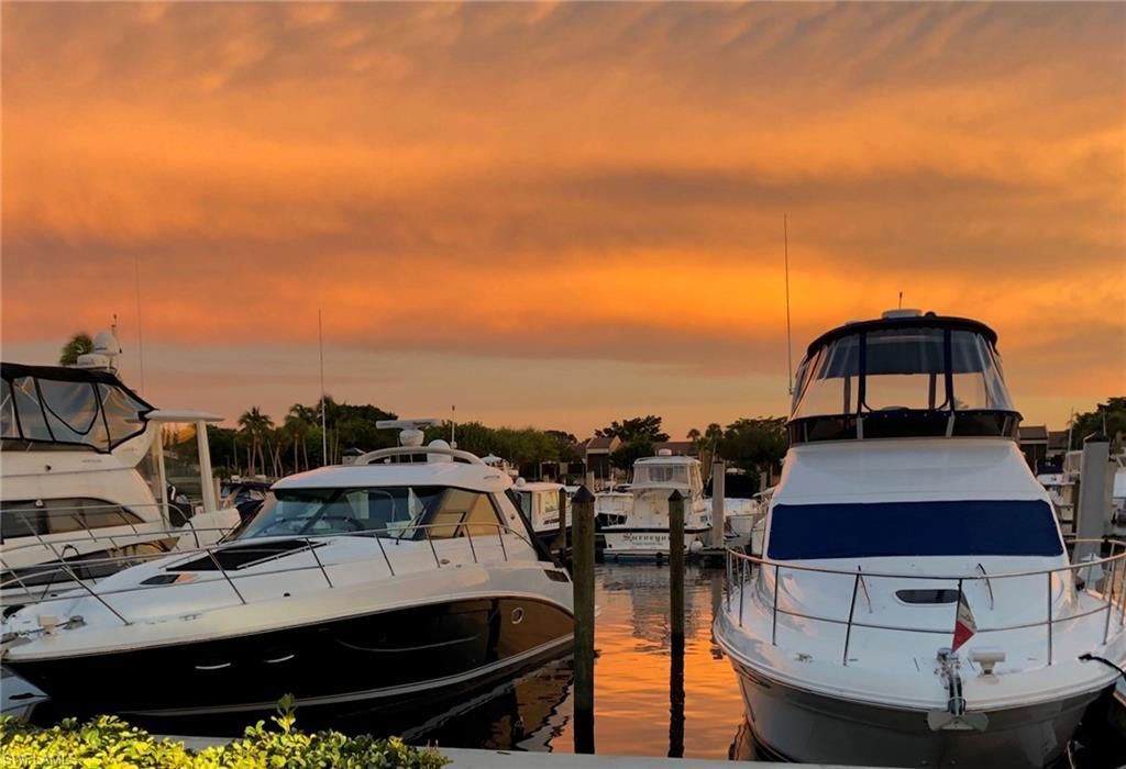 4604 Flagship Dr, Unit 305, Fort Myers, FL 33919 Photo