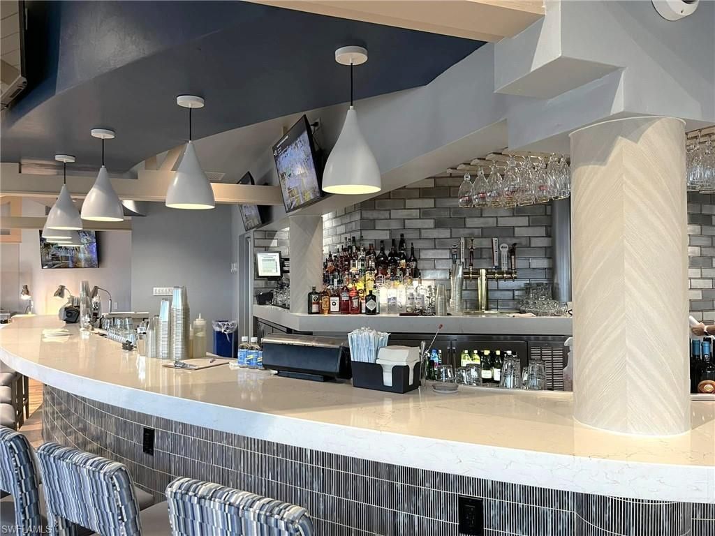 4604 Flagship Dr, Unit 305, Fort Myers, FL 33919 Photo