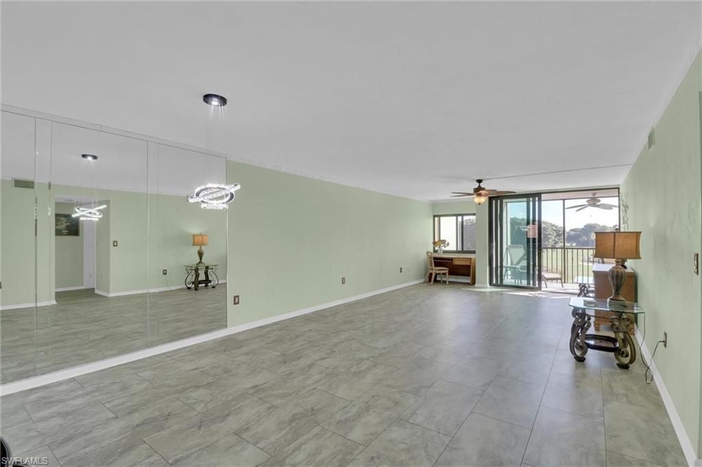 4604 Flagship Dr, Unit 305, Fort Myers, FL 33919 Photo