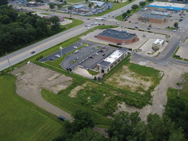 Lot 2 16th Street, Peru, IL 61354