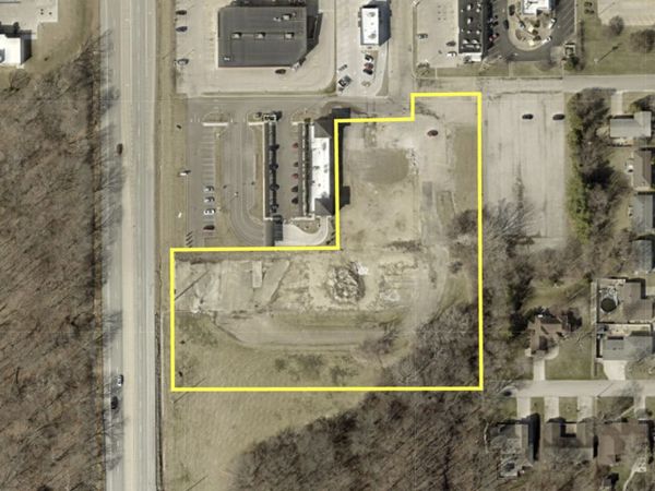 Lot 2 16th Street, Peru, IL 61354