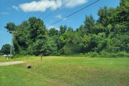 9387 Old Number Six Highway photo 4