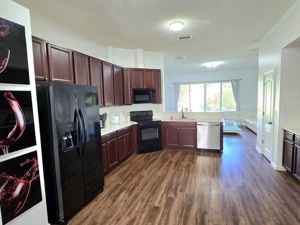 6419 Blue Leaf Lane, Jacksonville, FL 32244