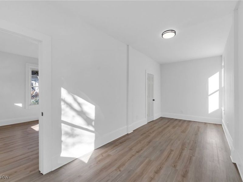 2002 Valentine Avenue, Cleveland, OH 44109 Photo 8