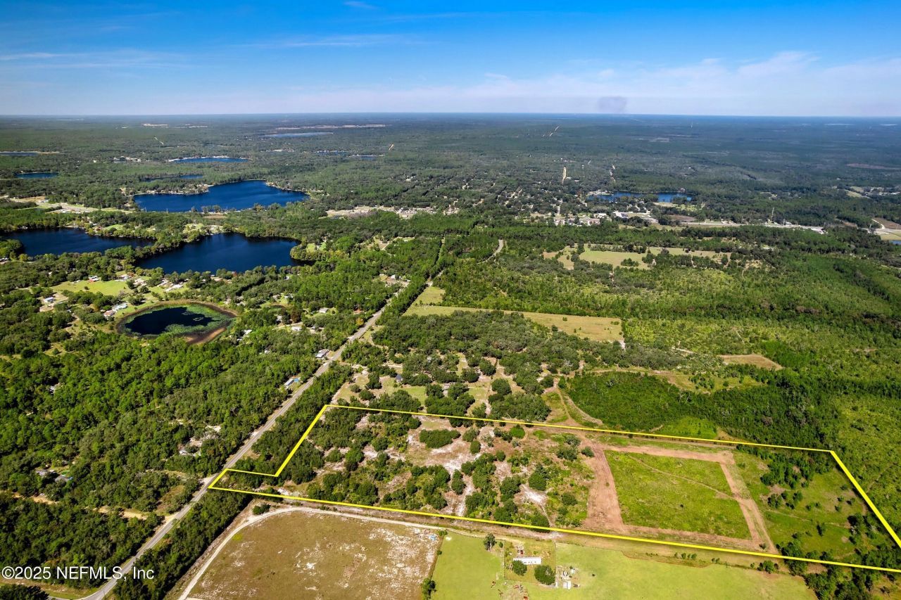 96 Bridle Drive, Interlachen, FL 32148 Photo