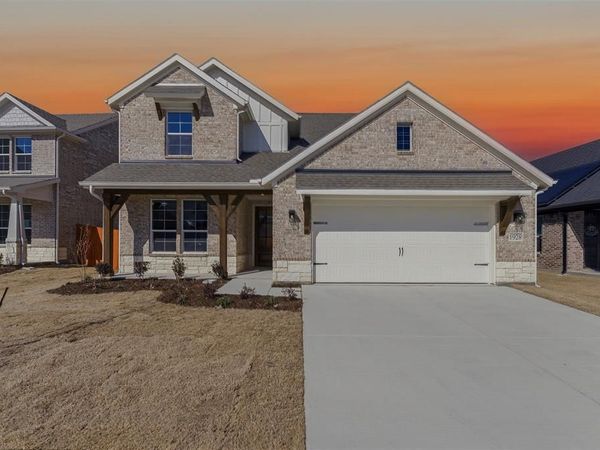 1928 Velora Drive, Fort Worth, TX 76052