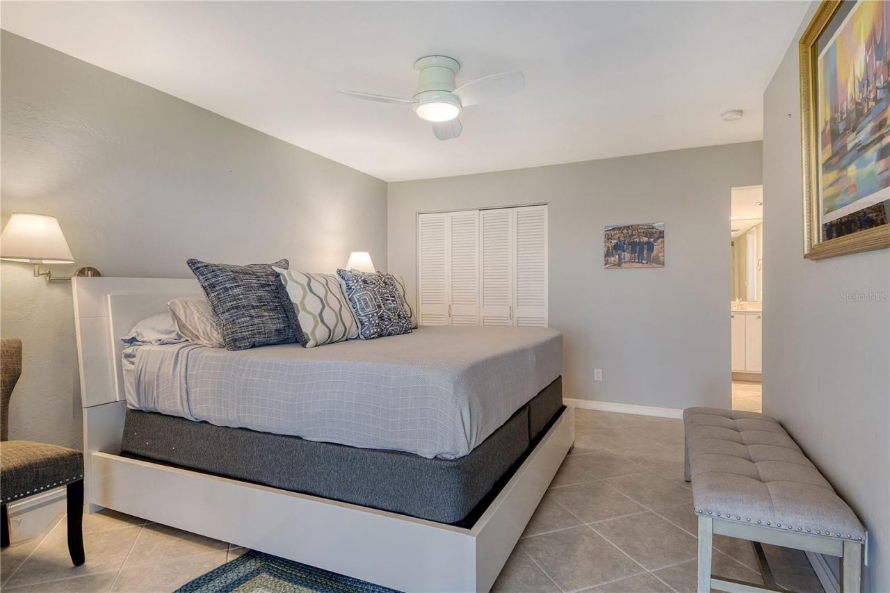 4900 Gulf Of Mexico Drive, Unit 203, Longboat Key, FL 34228 Photo