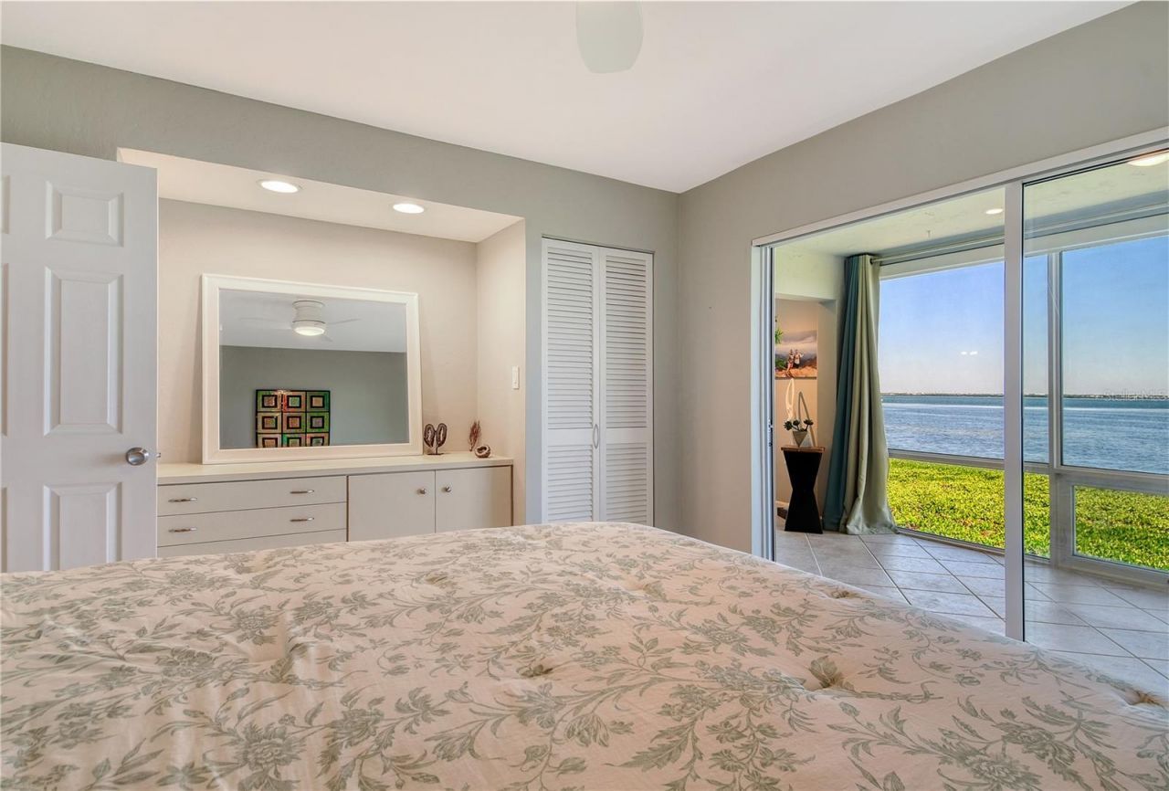 4900 Gulf Of Mexico Drive, Unit 203, Longboat Key, FL 34228 Photo