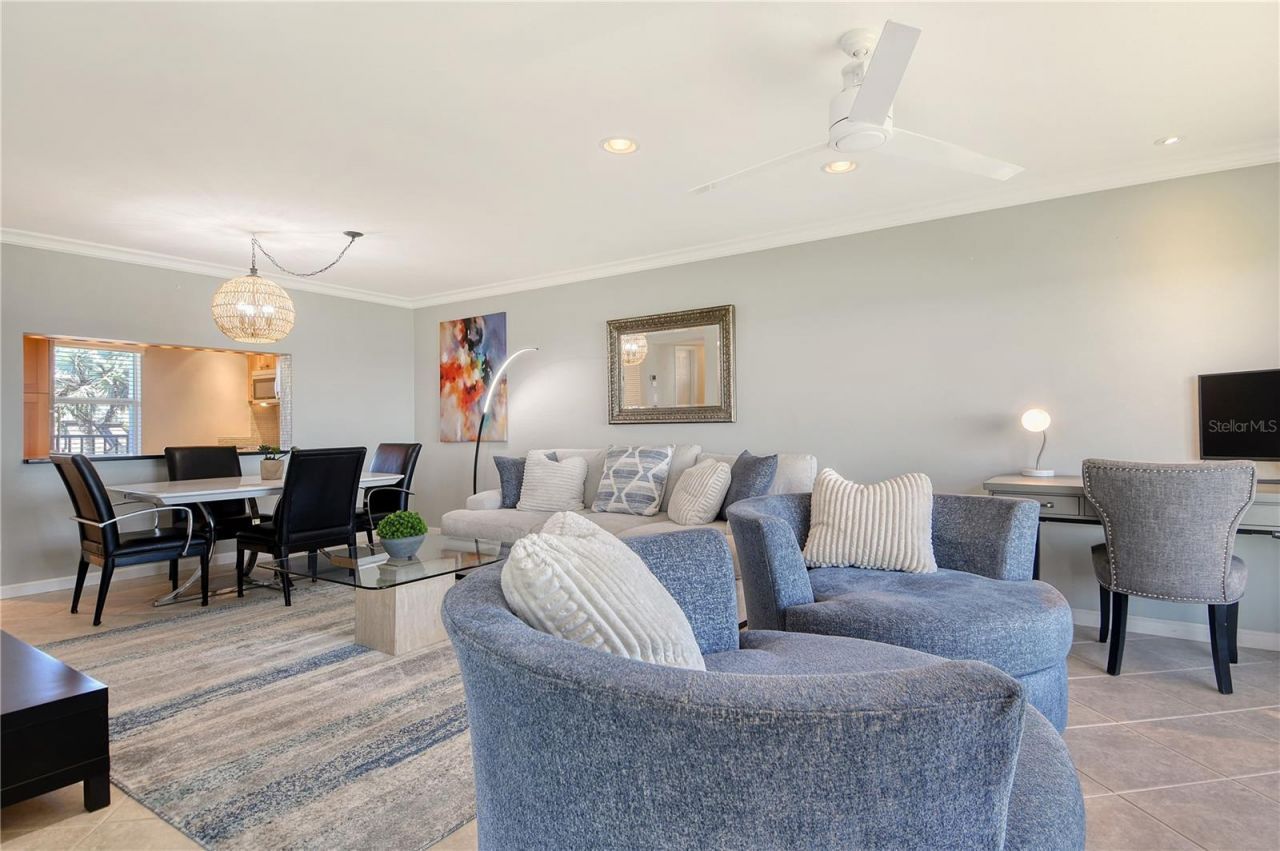 4900 Gulf Of Mexico Drive, Unit 203, Longboat Key, FL 34228 Photo