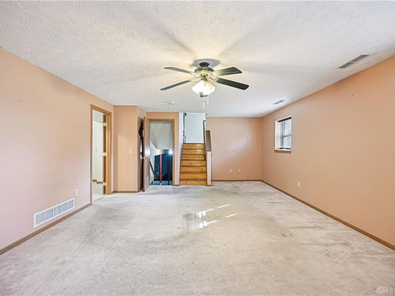 5852 Old US Route 35, Silvercreek Township, OH 45335 Photo 17